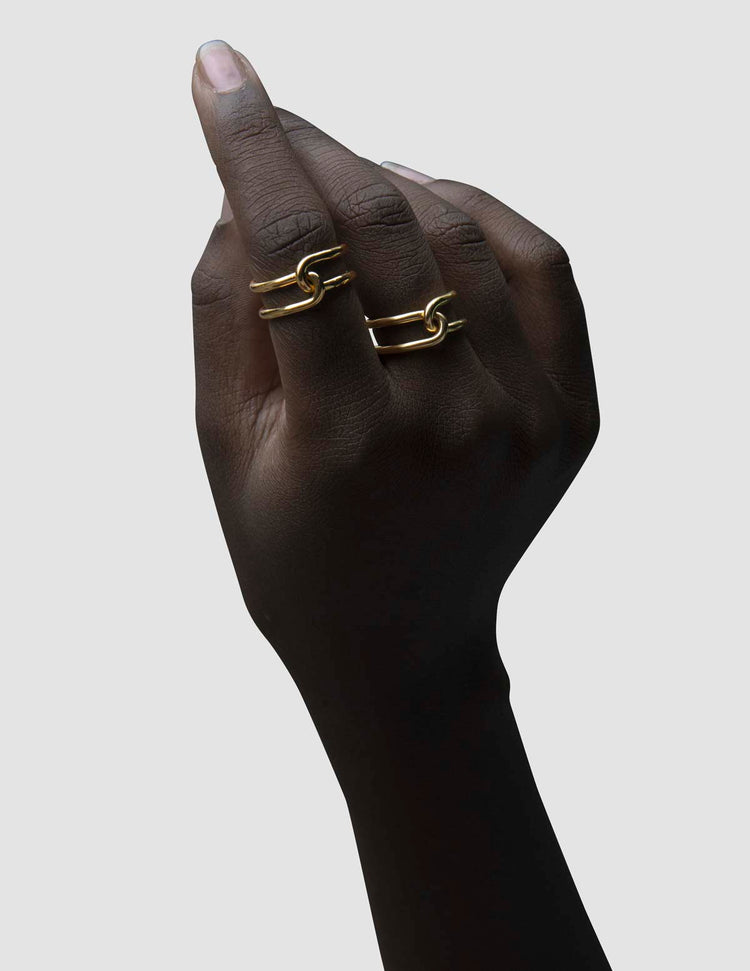 material:gold;
