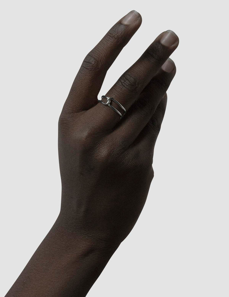 material:silver;