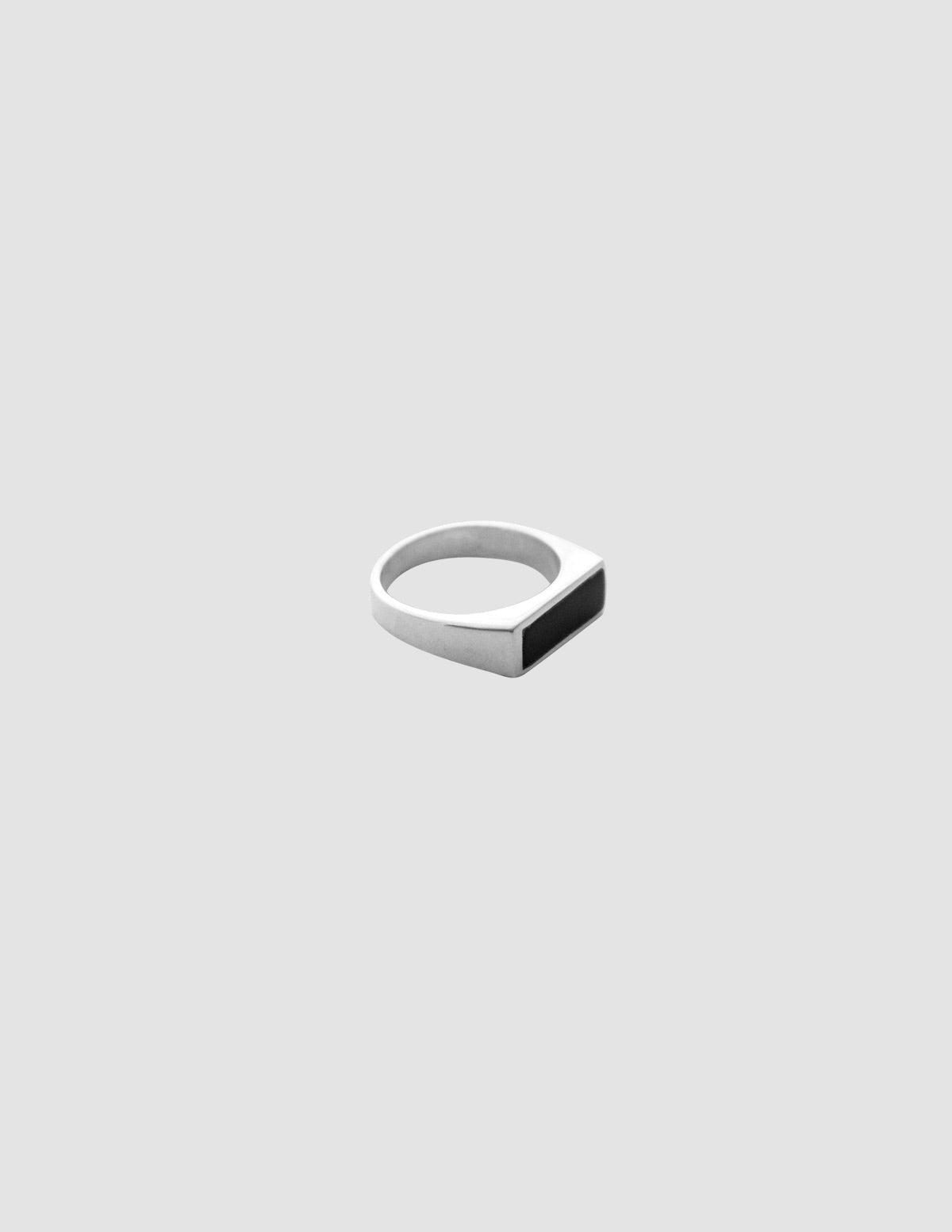 material:silver;