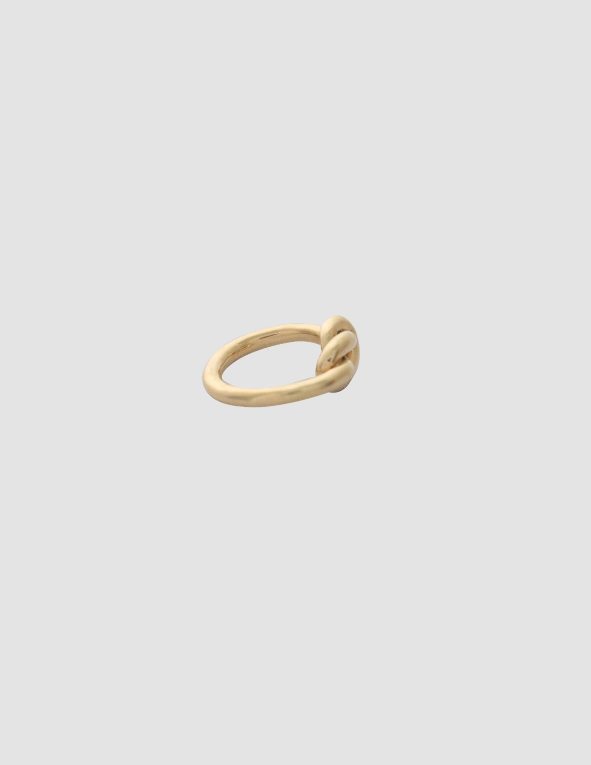 material:gold;