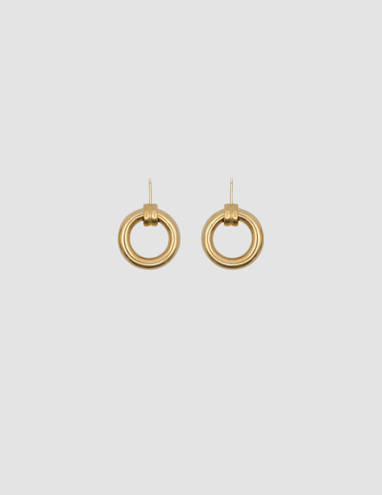 material:gold;