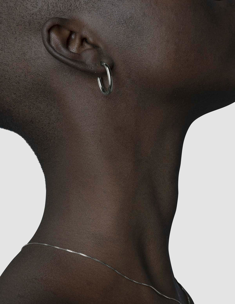 material:silver;