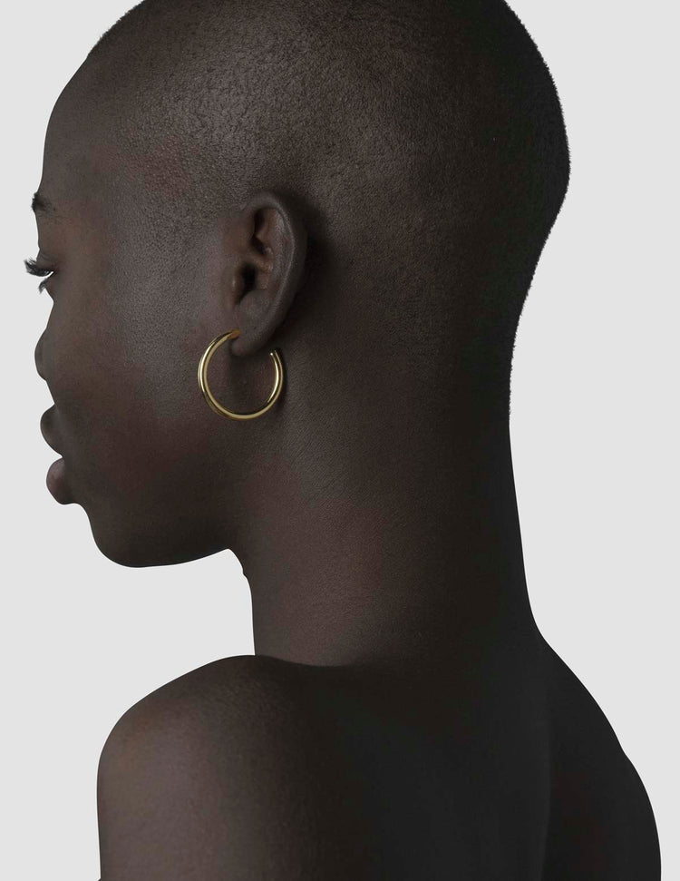 material:gold;