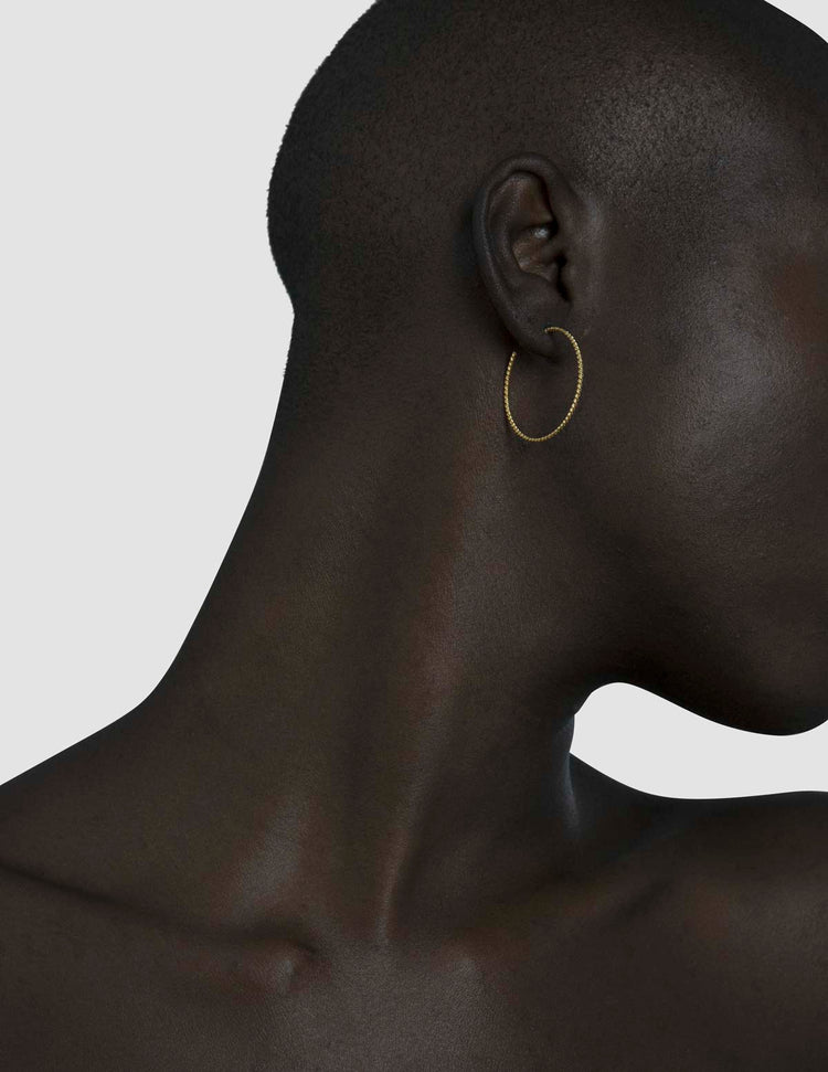 material:gold;
