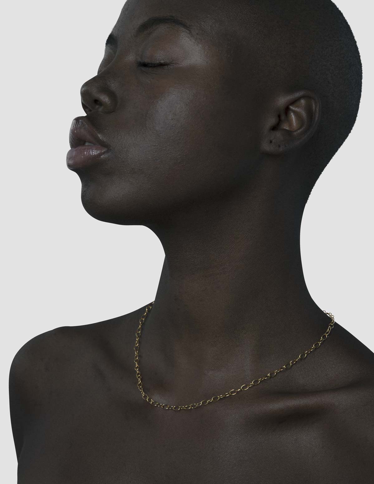 material:gold;