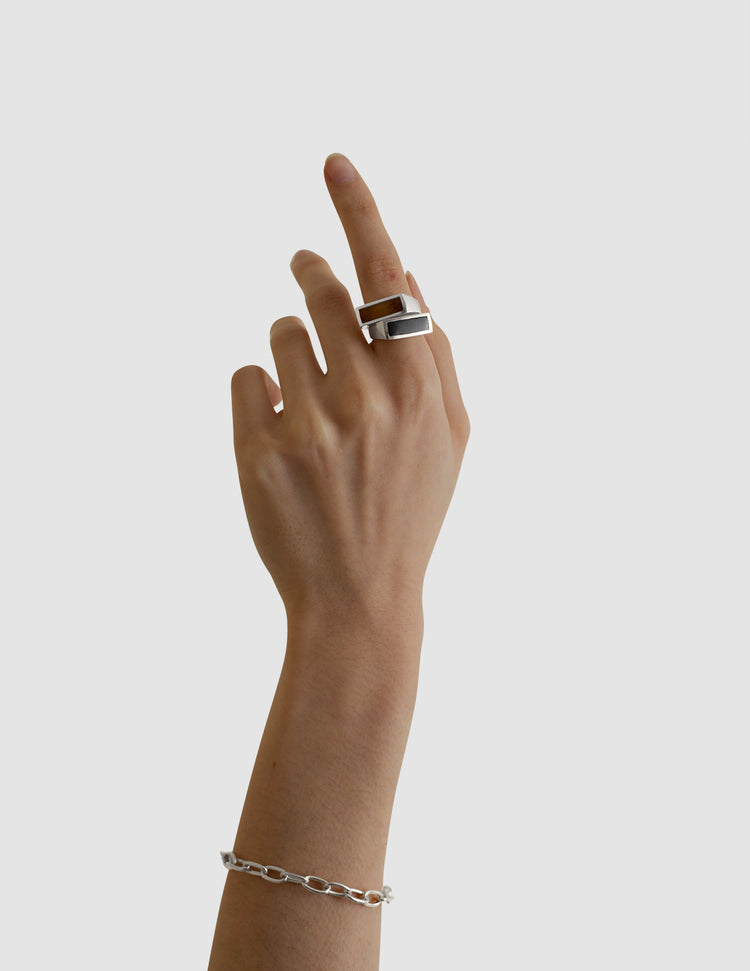 material:silver;